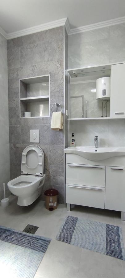 One Bedroom Apartment Gogo With Private Parking Neum Eksteriør billede